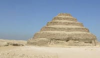 Stufenpyramide erbaut von Imhotep